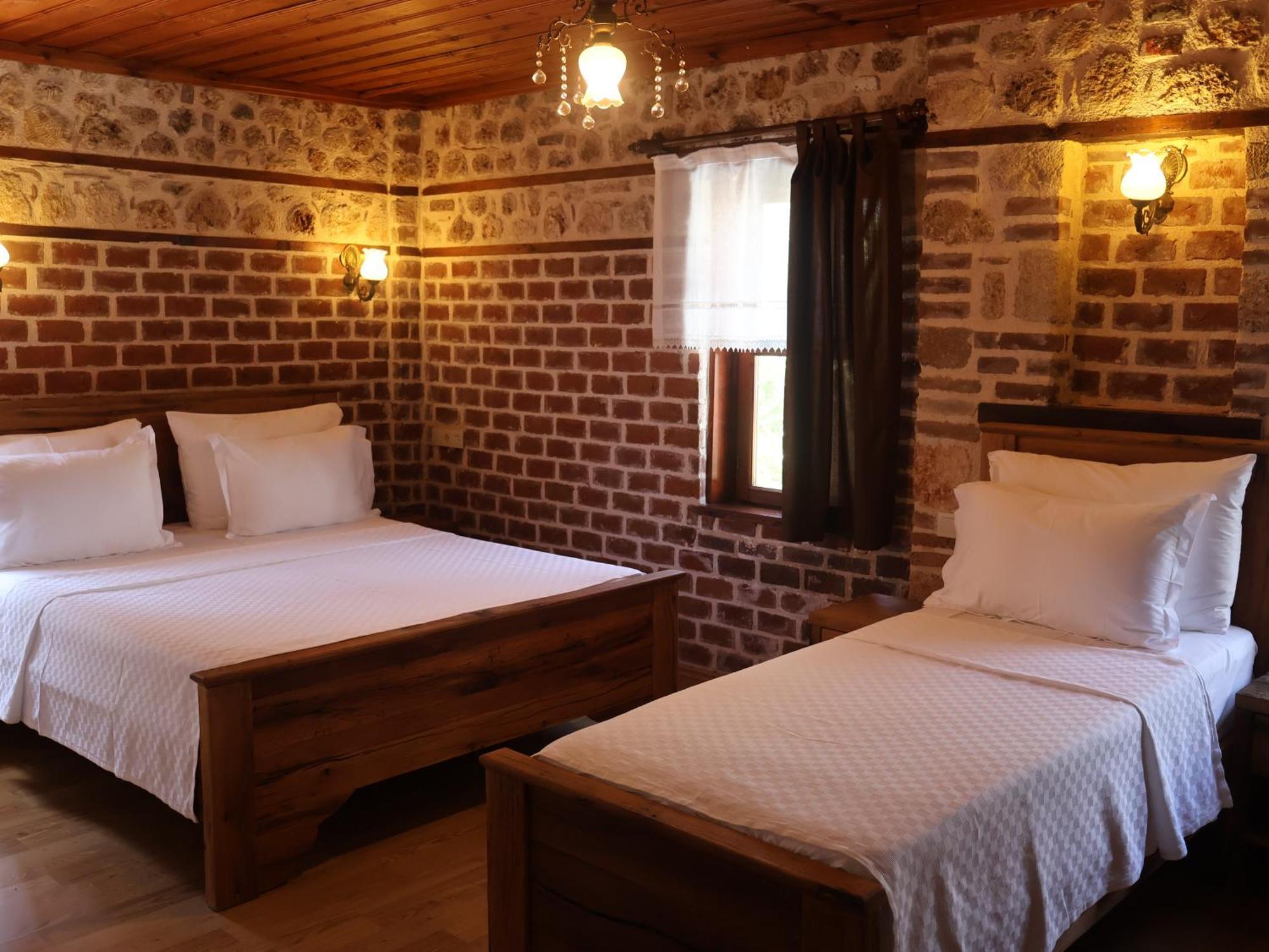 Casa Franco Old Town Hotell Antalya Exteriör bild