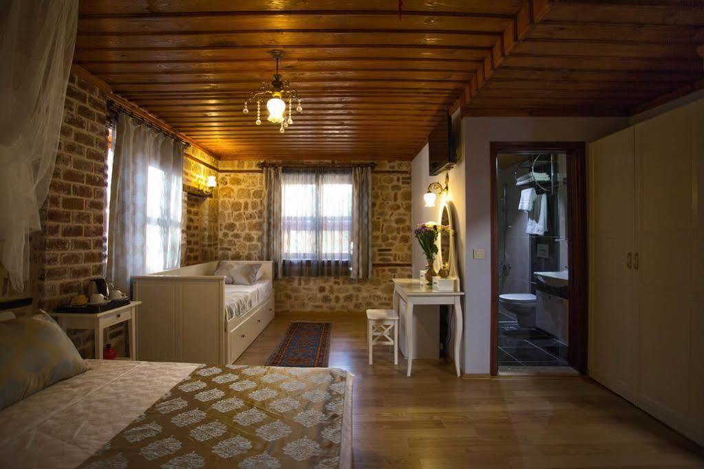 Casa Franco Old Town Hotell Antalya Exteriör bild